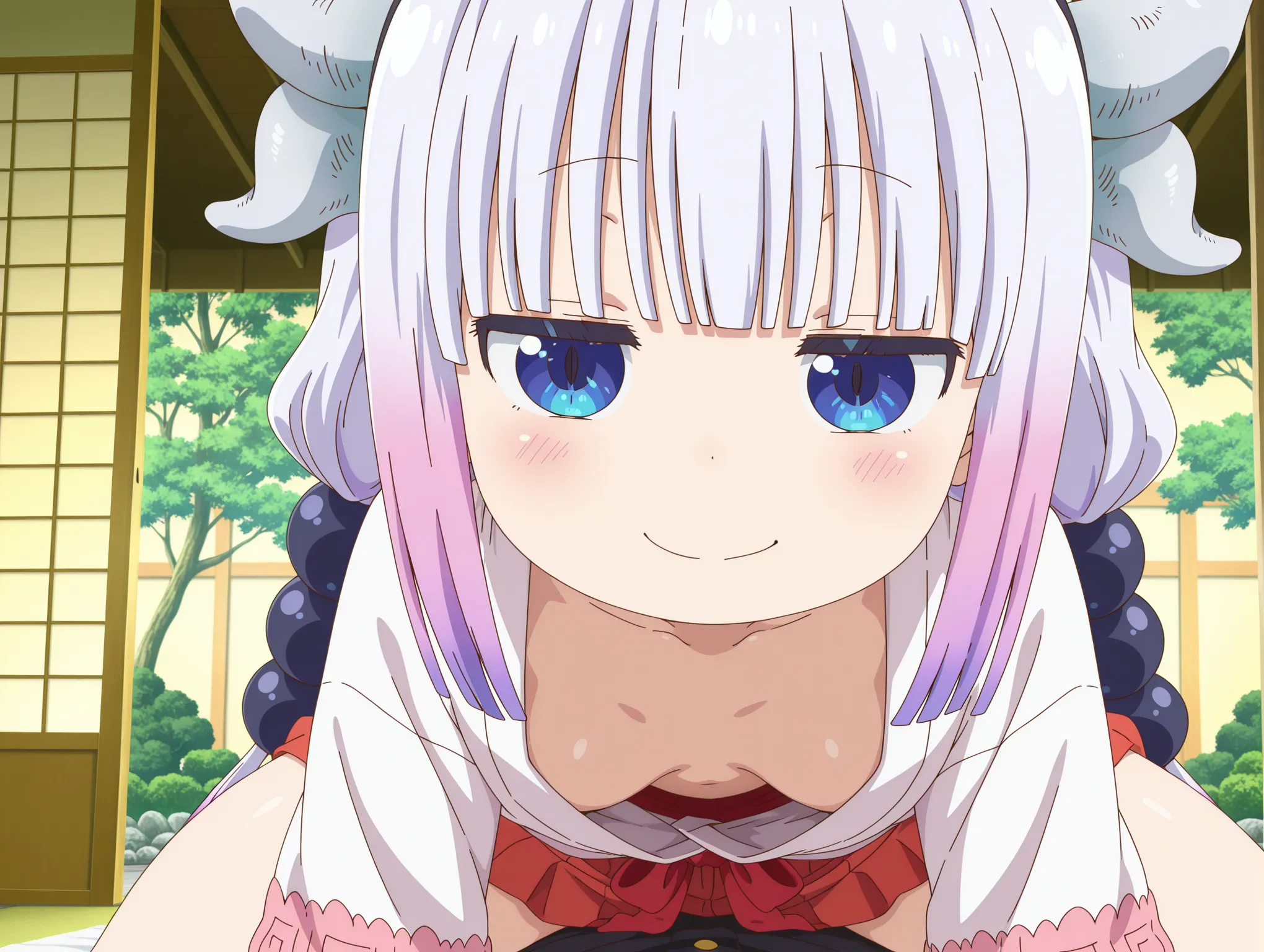 胸チラ